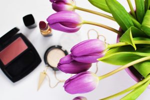 maquillaje real para mujeres reales entaconadas
