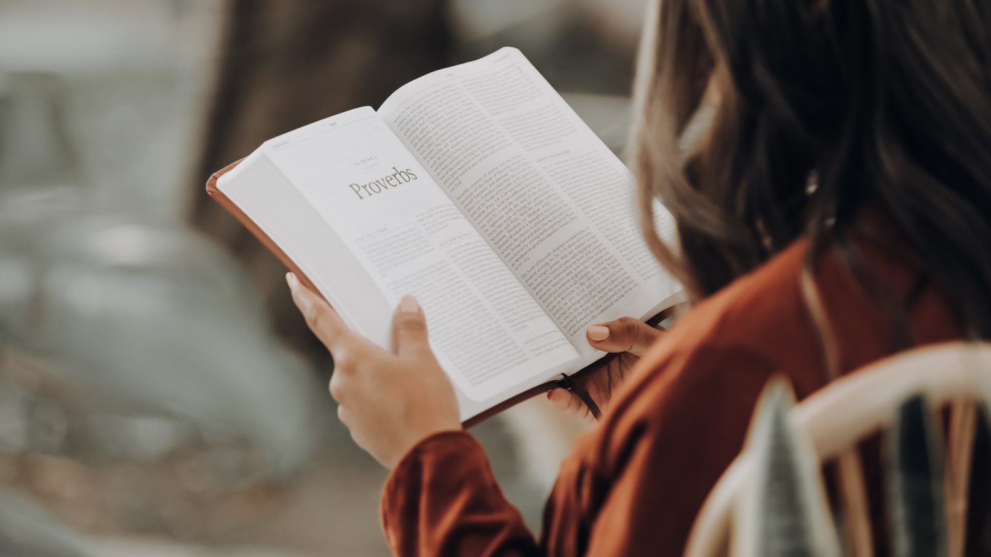 APRENDER A LEER LA BIBLIA