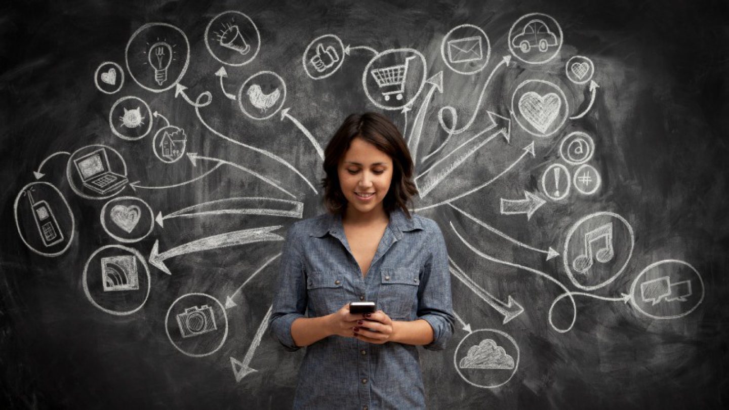mujeres redes sociales